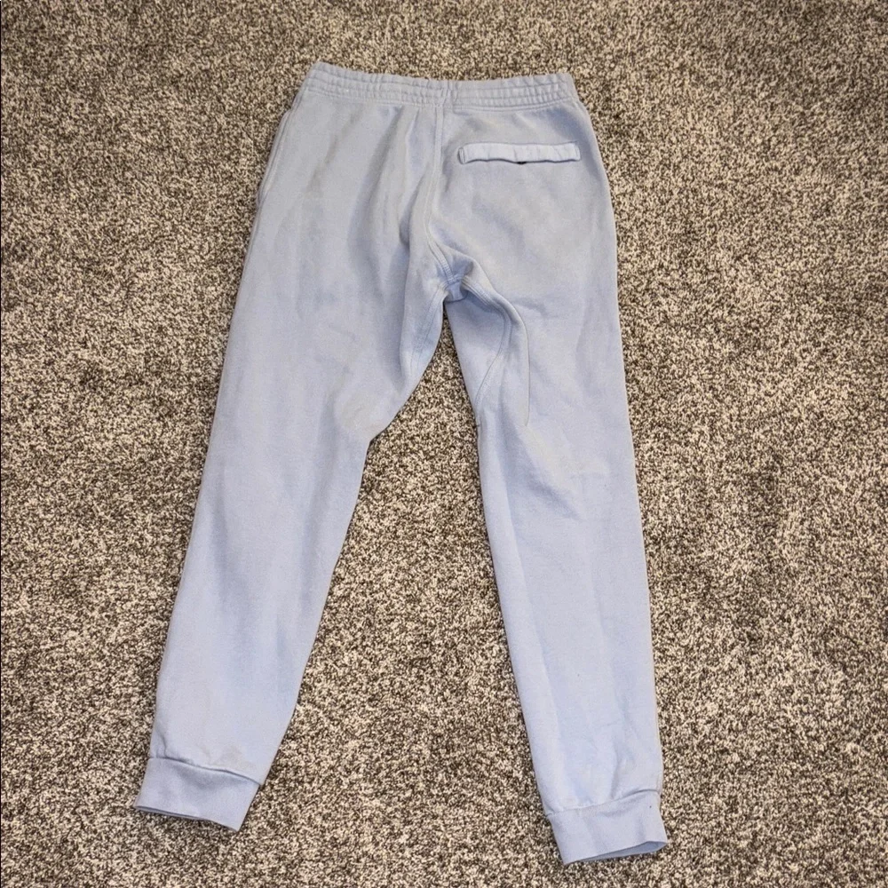 Nike Club Fleece Joggers in Light Blue - Picture 7 of 7